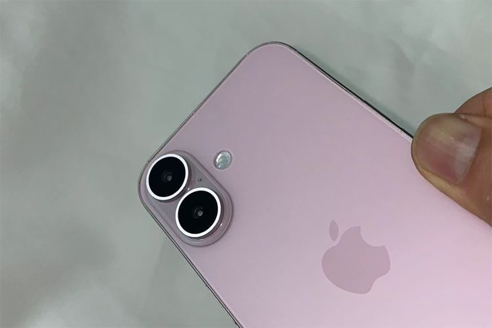 Dikabarkan iPhone 16 Pro Series Bakal Punya Layar Lebih&nbsp;Besar